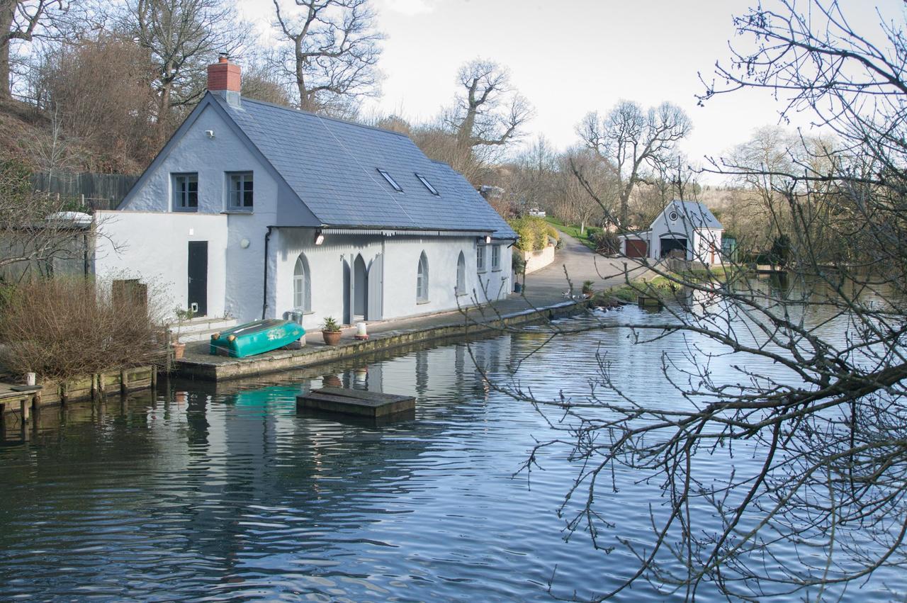 Cwrt Yr Ala Estate Cardiff Eksteriør billede